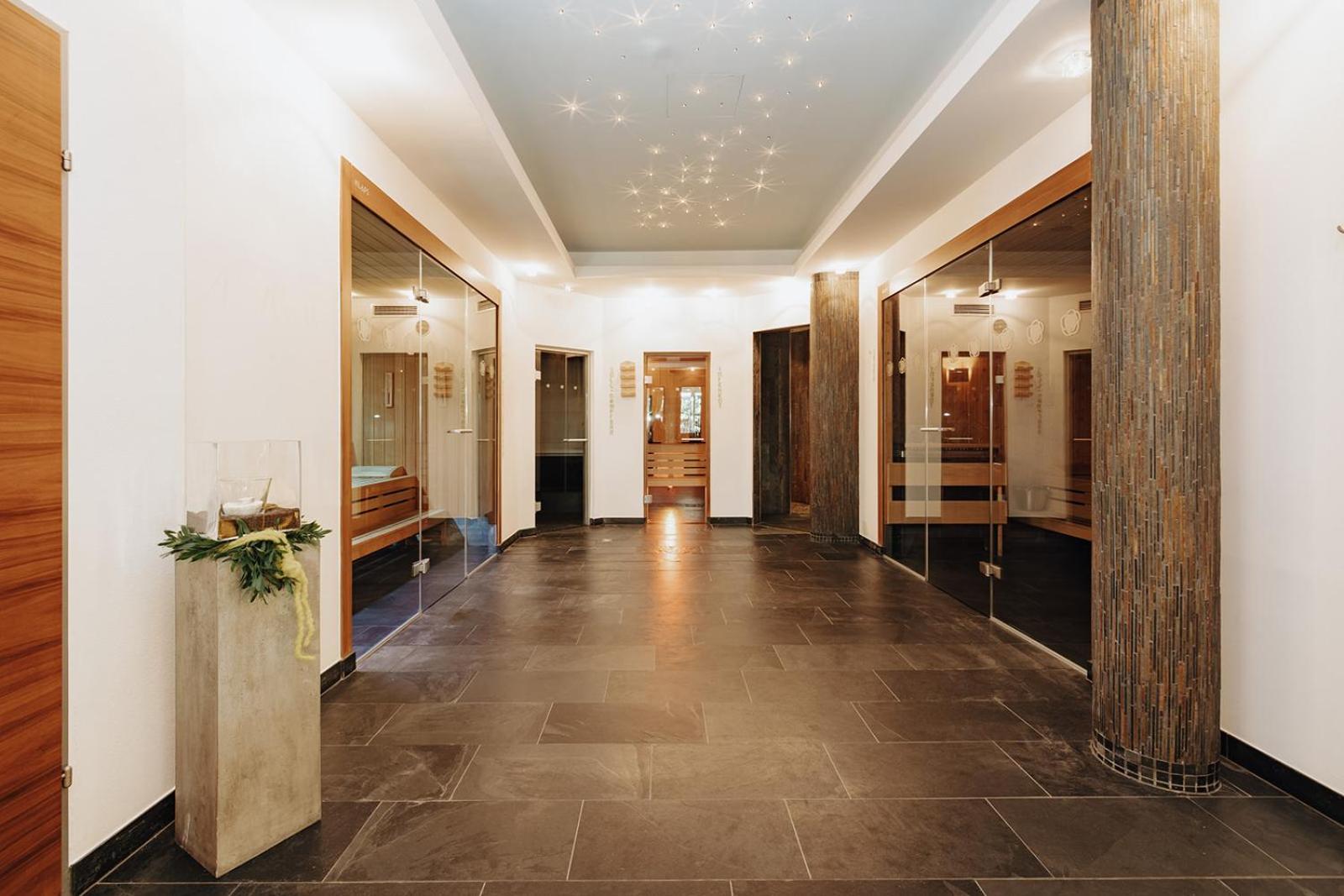 Hotel Roslehen 4*
