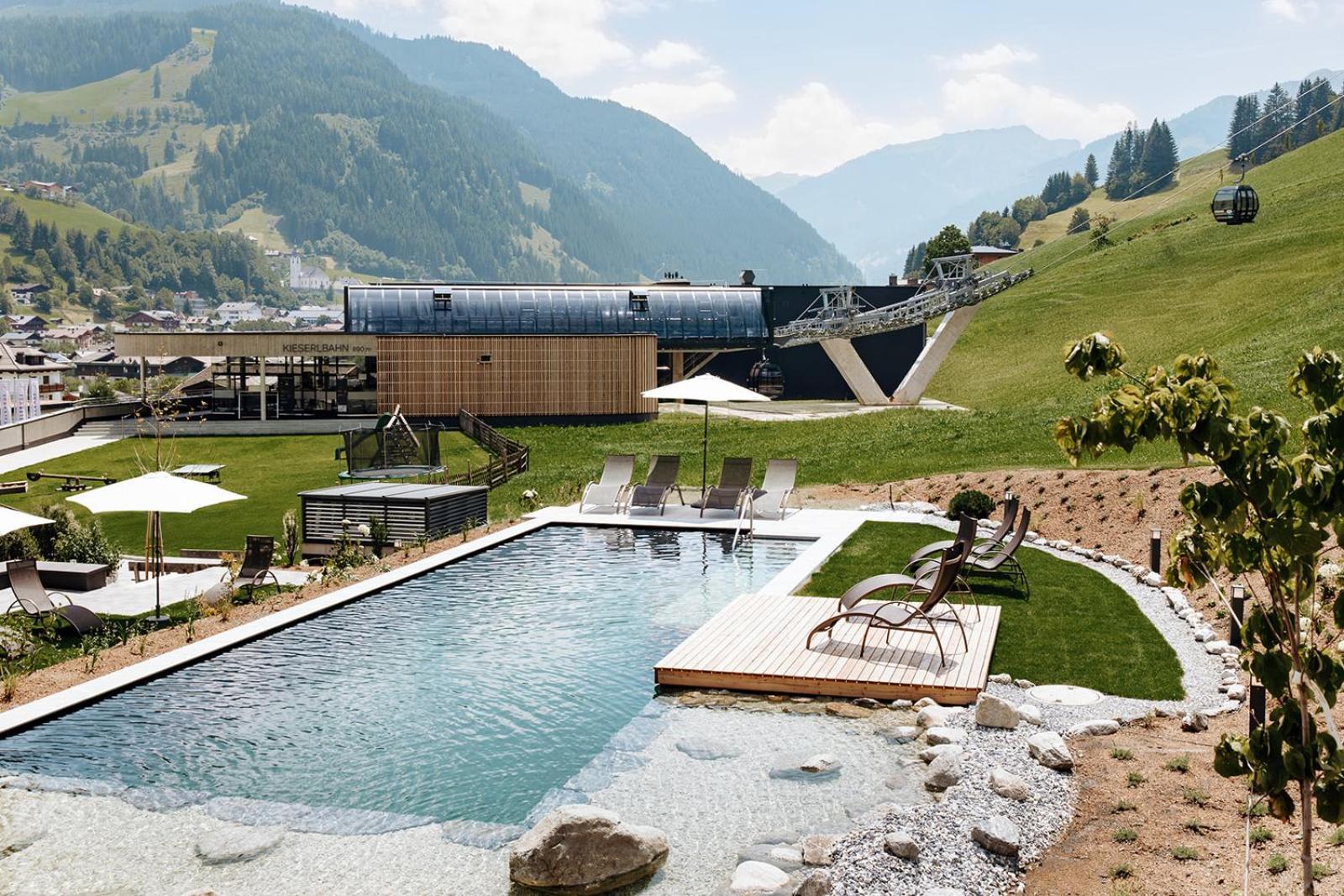 Roslehen Hotel 4*